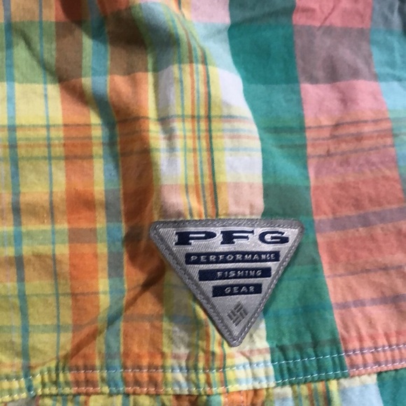 Columbia pfg shorts one piece outfit - Picture 7 of 7
